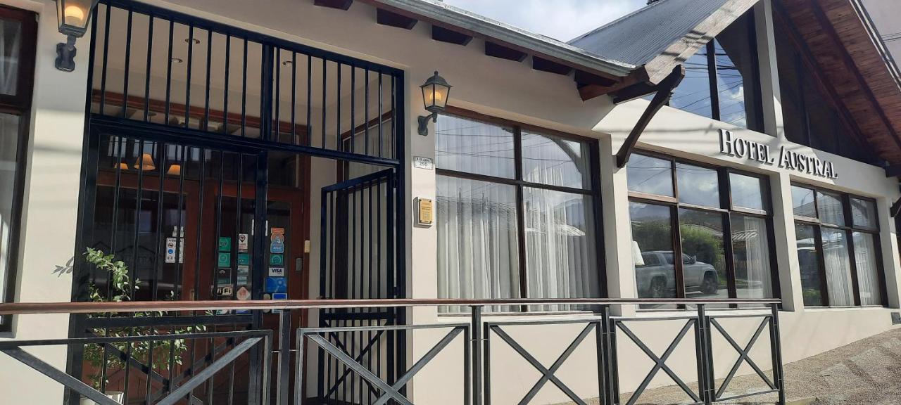Hotel Austral Ushuaia Exterior photo