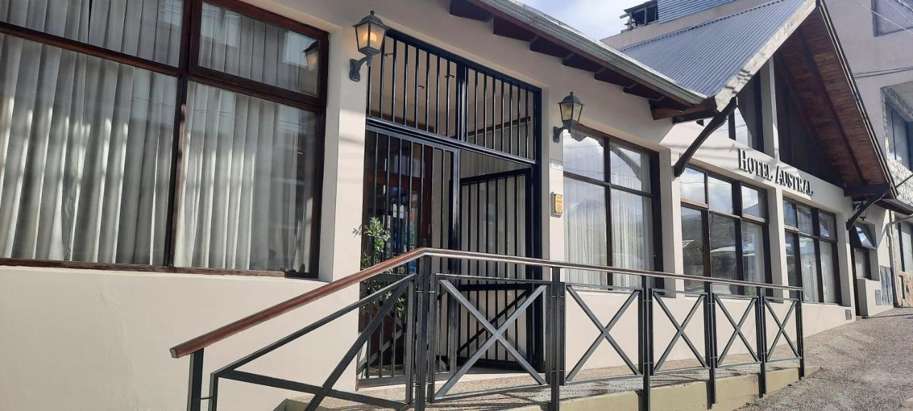 Hotel Austral Ushuaia Exterior photo